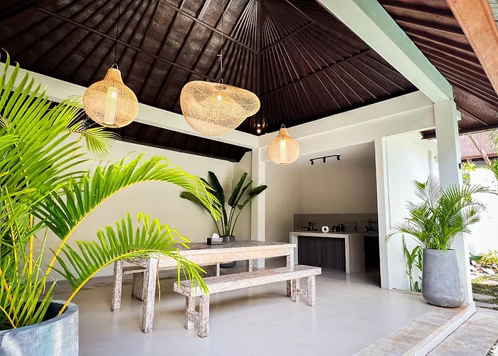 Walk To Cafes & Modern Nova 2 Holiday home Canggu (Bali)