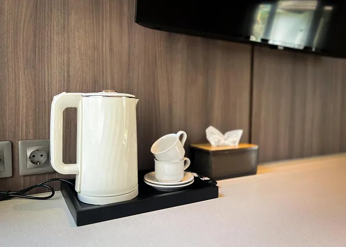 Walk To Cafes & Modern Nova 2 Holiday home Canggu (Bali)
